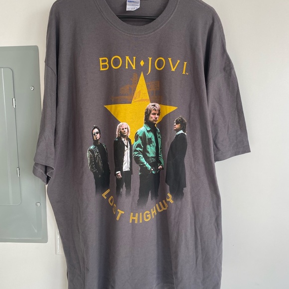 Bon Jovi Shirt - Picture 6 of 6